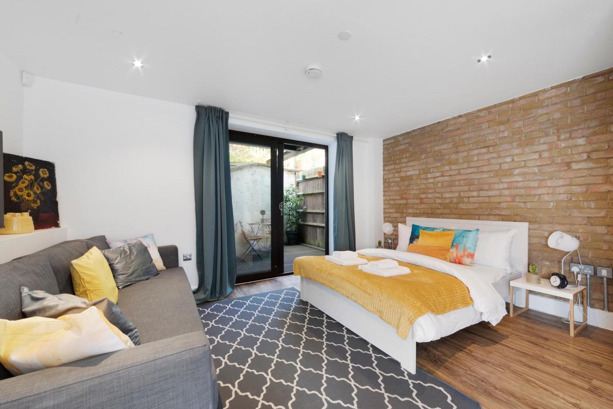 Manor House Studios By Morethanstays London Bagian luar foto