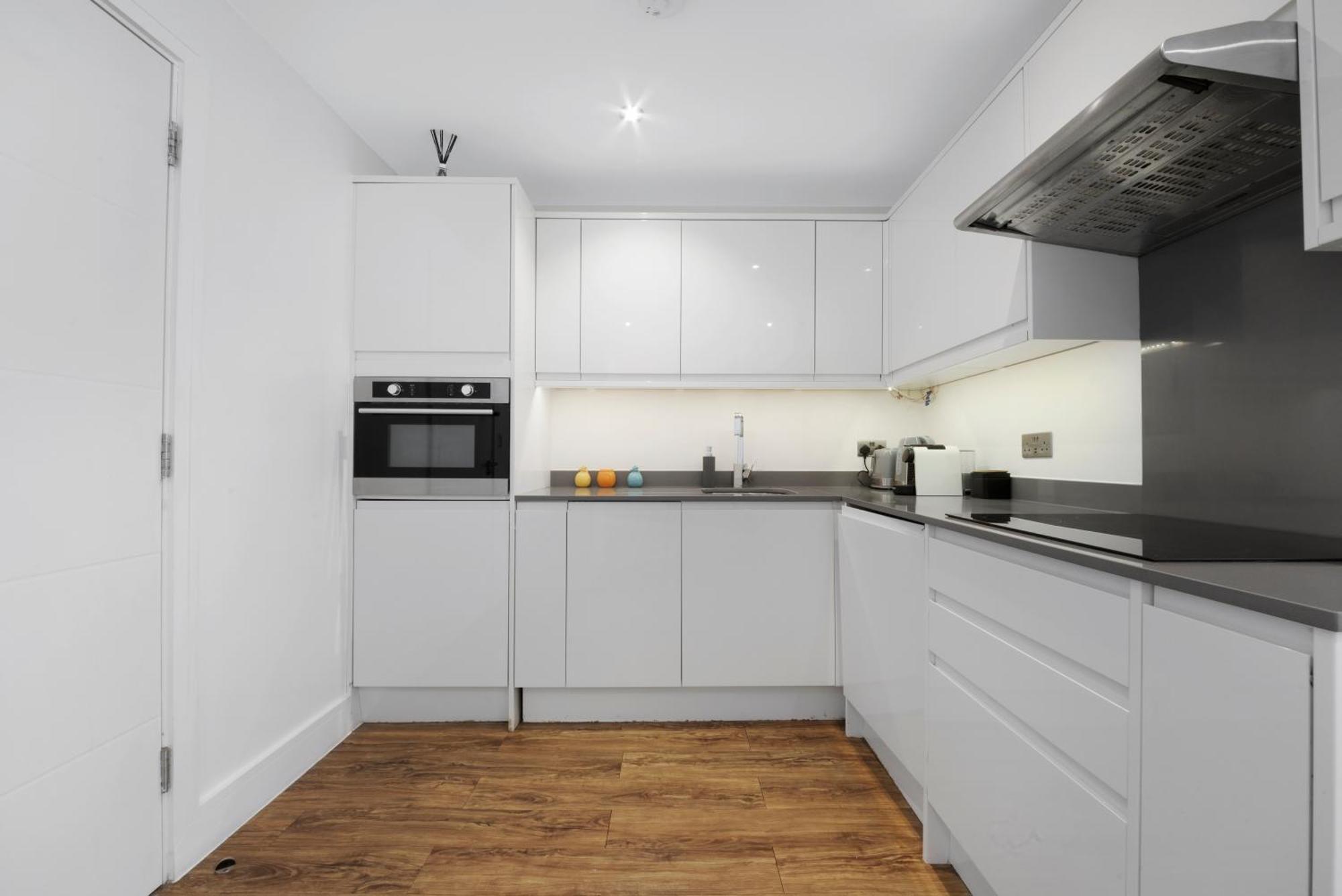 Manor House Studios By Morethanstays London Bagian luar foto