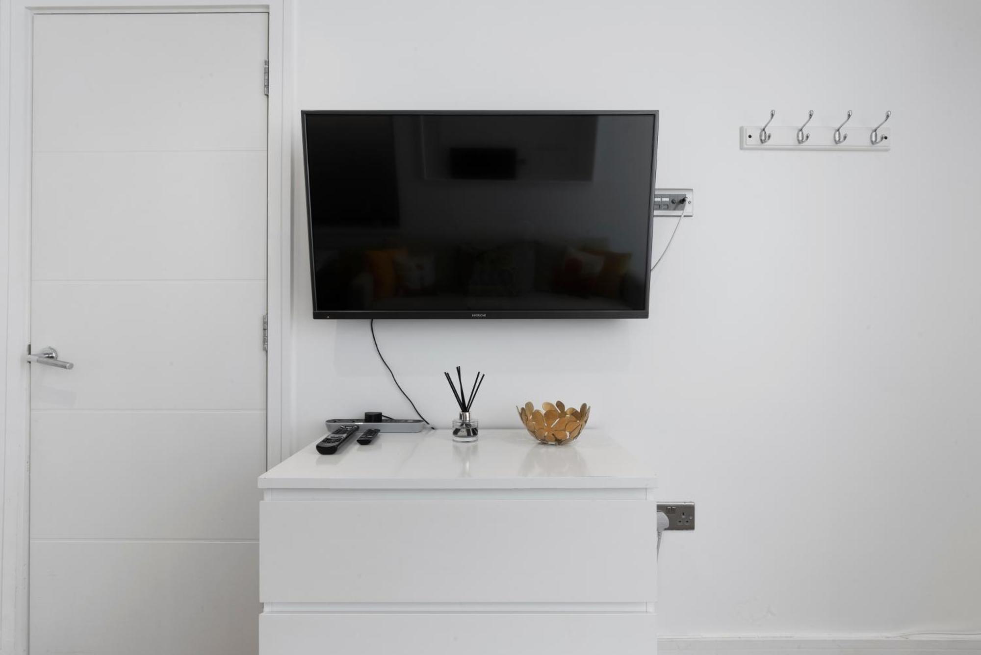 Manor House Studios By Morethanstays London Bagian luar foto