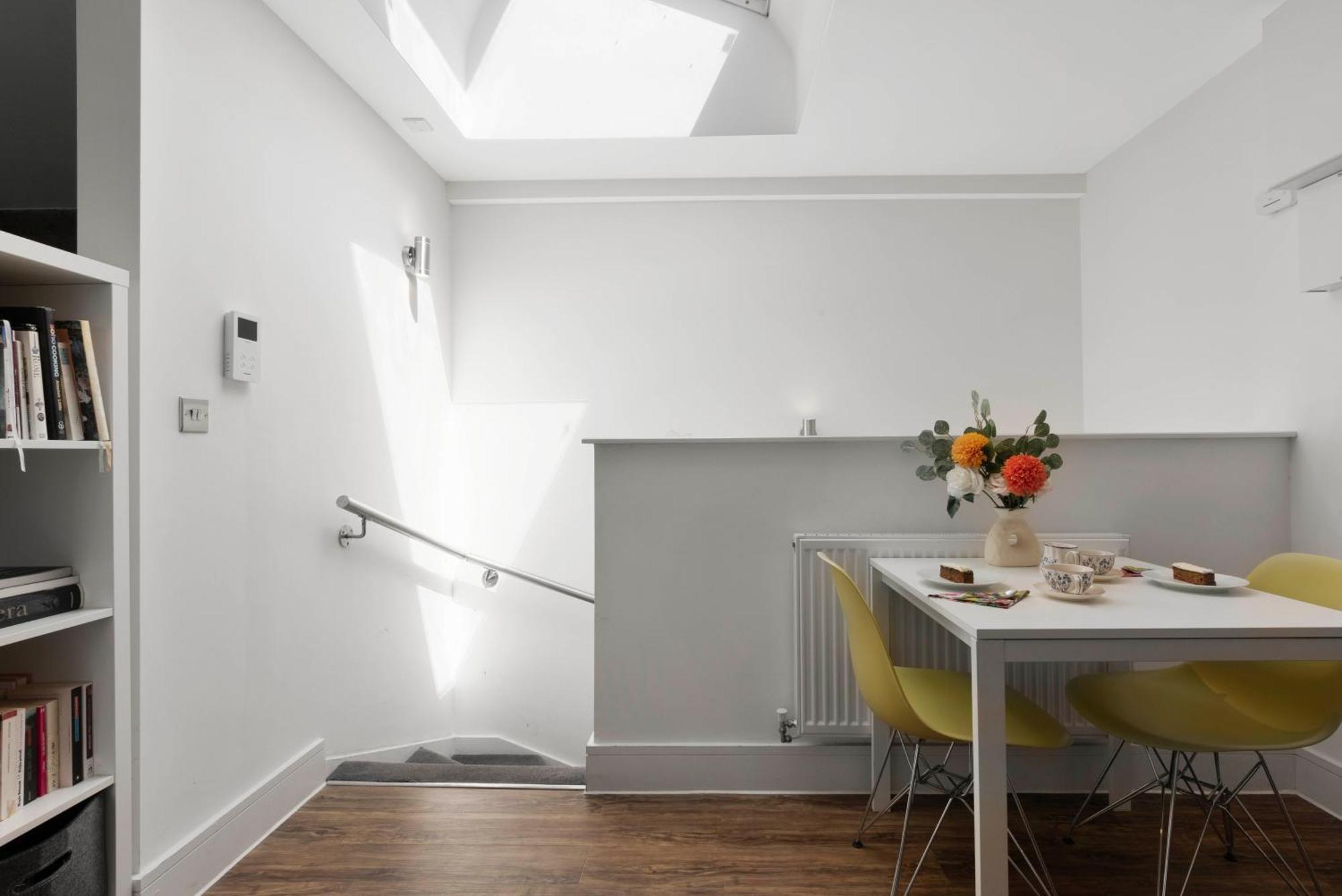Manor House Studios By Morethanstays London Bagian luar foto