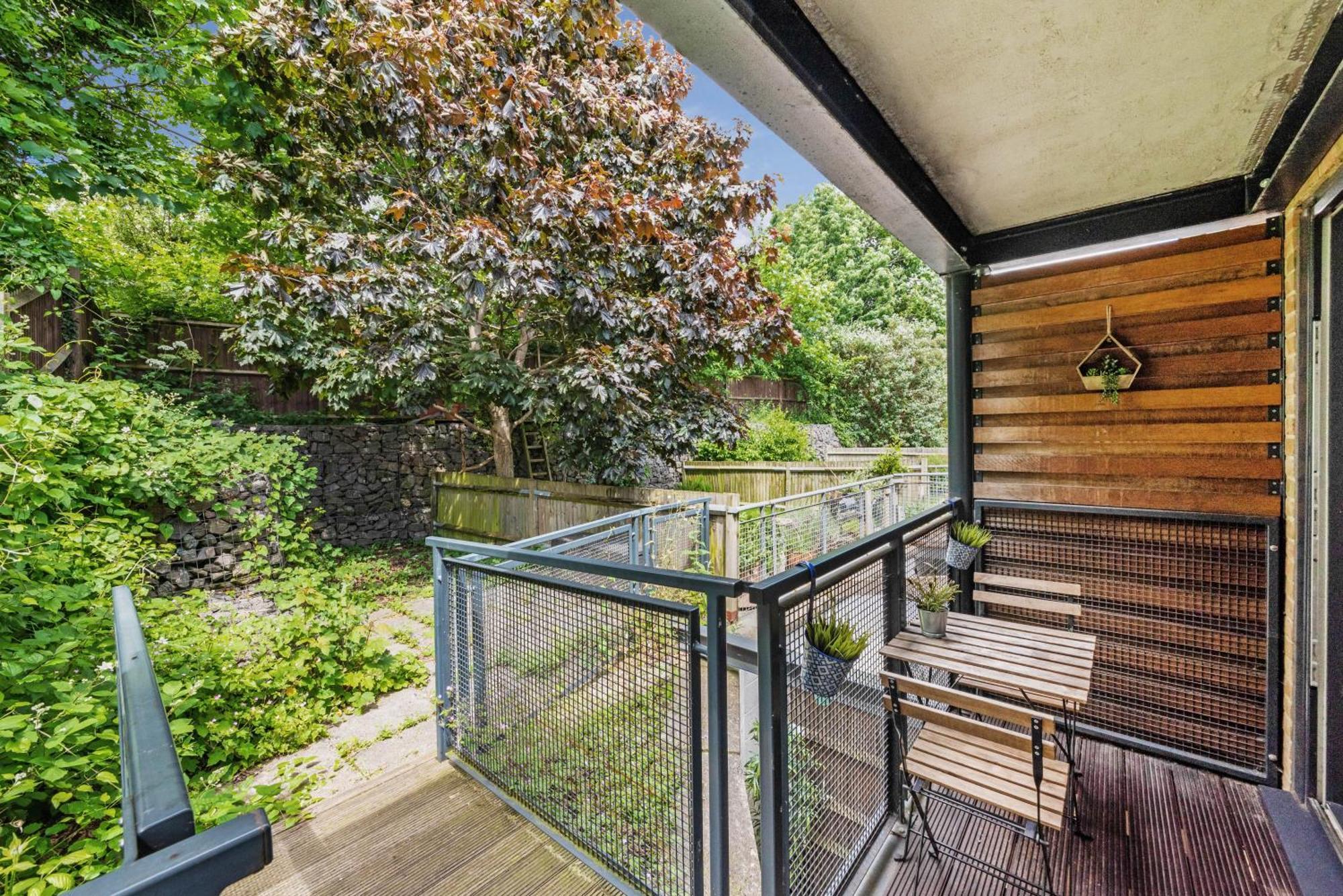 Manor House Studios By Morethanstays London Bagian luar foto